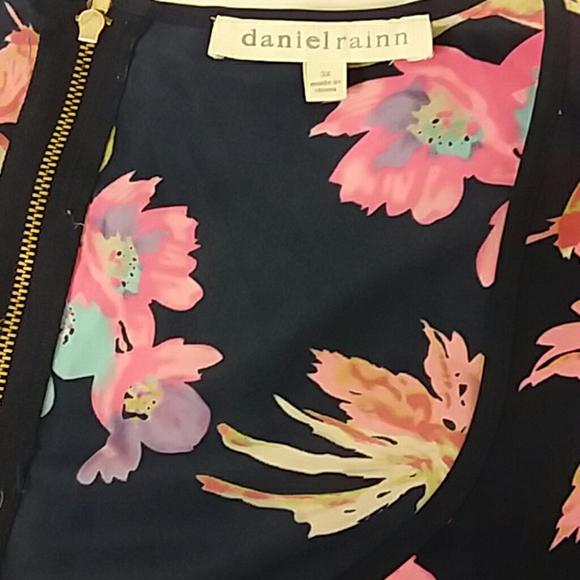 Floral Tank Tunic - Picture 3 of 5